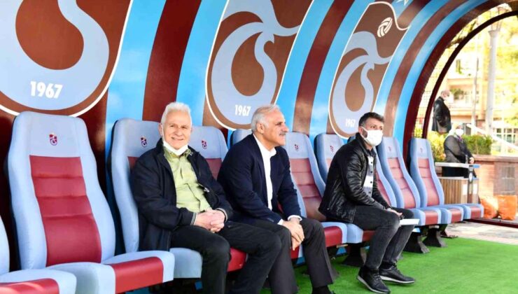 Trabzon’da spor temalı duraklar ilgi çekiyor