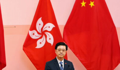 ABD’nin yaptırım listesindeki John Lee Hong Kong’un yeni lideri seçildi
