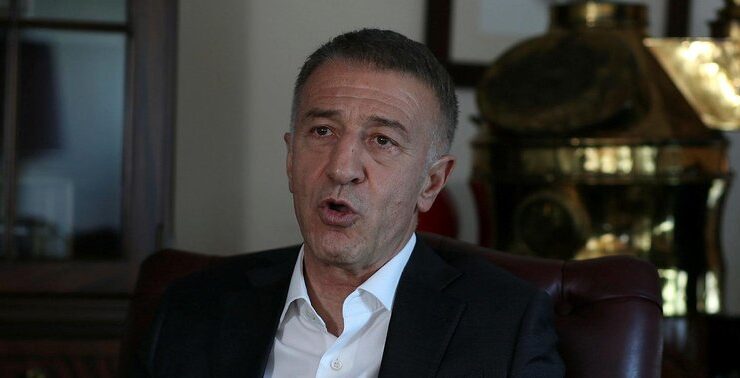 Ahmet Ağaoğlu: Şampiyonluk taraftarın desteğiyle geldi