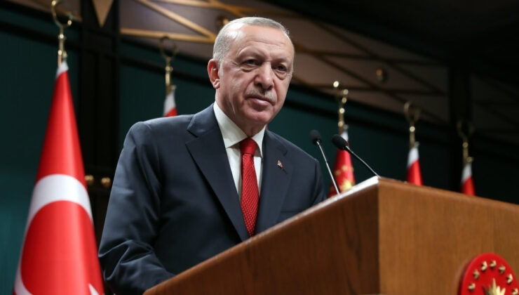 Cumhurbaşkanı Erdoğan, yargının hukukçu duruşunu tarif etti: Herkesin karşısında, her şartta sergilemeli