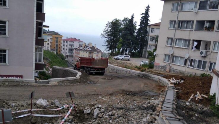 Trabzon’ da 500 metrelik ambulans yolunu 2 yıldır yapılamadı.