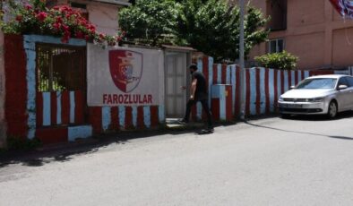 Faroz Mahallesi şampiyon Trabzonspor’un renkleriyle boyandı!