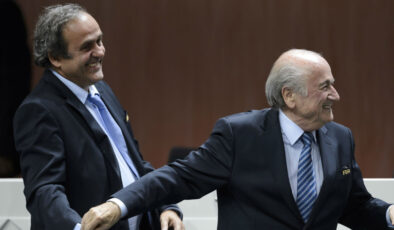 ‘Dolandırıcılık’ suçlamasıyla yargılanan Platini ve Blatter suçsuz bulundu
