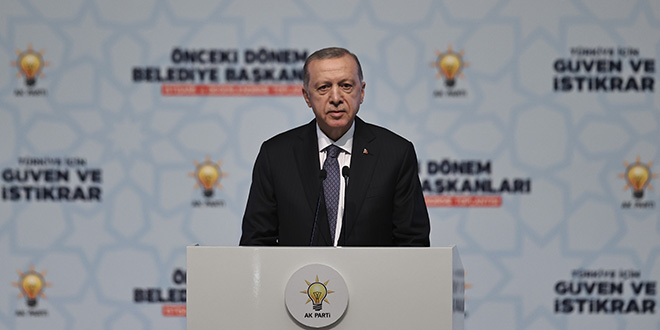 Erdoğan: FETÖ bir terör örgütü olarak NATO kayıtlarına girdi