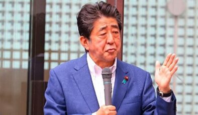 Japonya eski başbakanı Abe’ye silahlı saldırıda hayatını kaybetti
