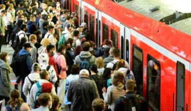Almanya’da toplu taşımada sivil itaatsizlik: ‘Yakalanırsanız cezası bizden’
