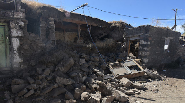 Bakanlıktan Ardahan’da depremden etkilenen vatandaşlara nakdi destek