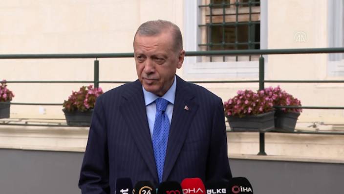 Erdoğan’dan Kılıçdaroğlu’nun adaylık sinyali açıklaması: O bizim derdimiz değil