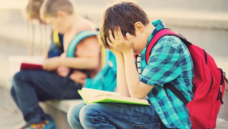 Okula yeni başlayan çocuklarda ‘okul fobisi’ne dikkat