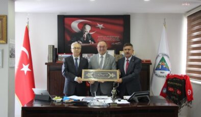 Tbbb Yönetiminden Artvin Belediye Başkanı Elçin’e Ziyaret