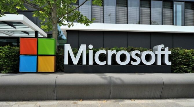 30 yıl sonra değişiyor: Microsoft Office kullanımdan kaldırılıyor