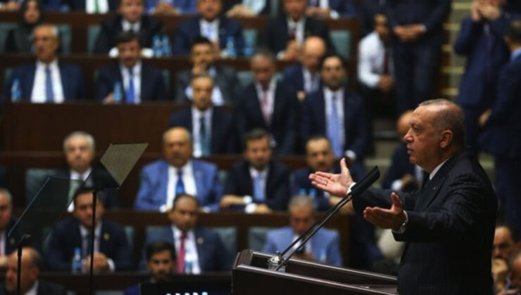 AKP’de inişin ilk siyasi işaretleri partide ‘dengeleyici’ isimlerin etkisizleştirilmesidir