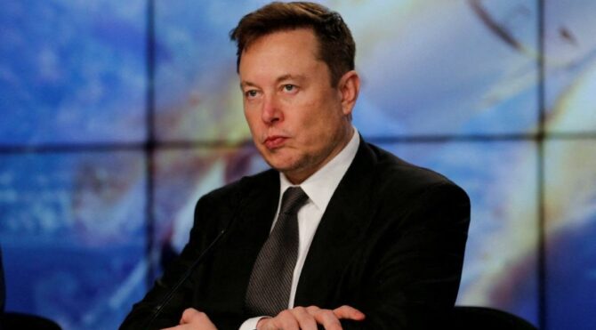 Elon Musk, Starlink uydu internet hizmetini Ukraynalılara ücretsiz sağlamayacak