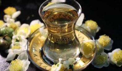 Türk çayının yeni tadı ‘çiçek çayı’ raflarda yerini aldı
