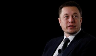 Twitter’ı satın alan Elon Musk, kovduğu yöneticilere tazminat vermek istemiyor