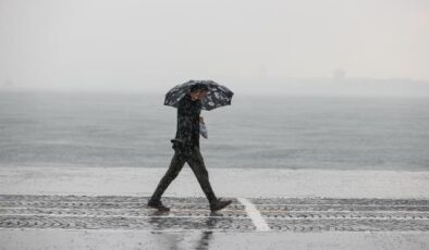 İzmir’de yağmur hasreti 79 gün sonra son buldu