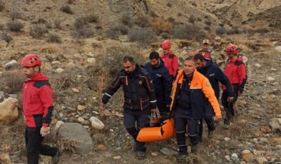Trabzon’dan Erzurum’da ava gelen kişi dağda kalp krizi sonucu yaşamını yitirdi