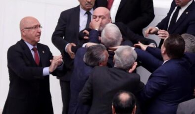 İYİ Partili Örs’e yumruk atan AK Partili Işık’a 2 birleşim çıkarma cezası