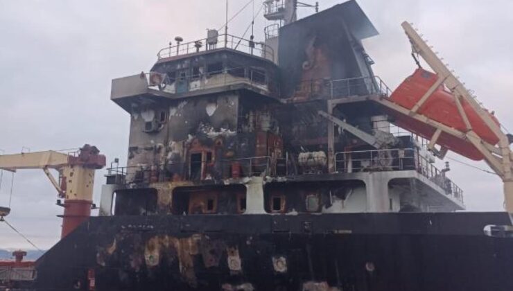 Sinop açıklarında yanan geminin kayıp Mısırlı kaptanı aranıyor