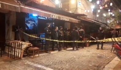 Fatih’te kafe sahibi iki ortaktan biri diğerini vurdu