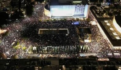 İsrail’de 80 bin kişi sokağa inip Netanyahu’nun yargı planını protesto etti