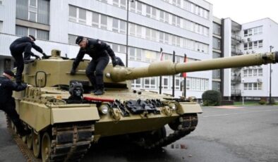 ‘Polonya, Ukrayna’ya tank için düğmeye bastı’