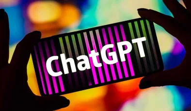 Bu da oluyor: ChatGPT artık akıllı telefonlara yerleşik olarak gelecek!