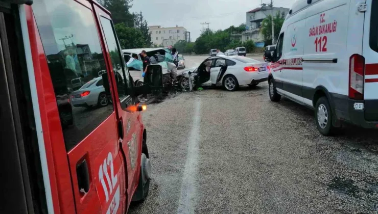 Osmaniye’de korkunç kaza: 1 ölü, 13 yaralı