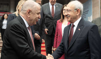 Ümit Özdağ, CHP Genel Başkanı Kılıçdaroğlu’nu ziyaret etti