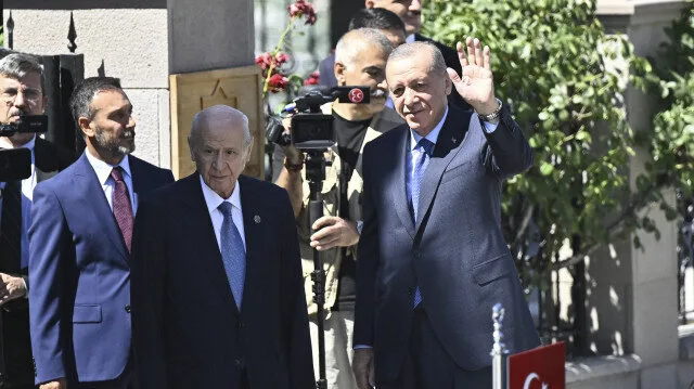Cumhurbaşkanı Erdoğan’dan Bahçeli’ye sürpriz ziyaret: İşte görüşmedeki kritik başlıklar