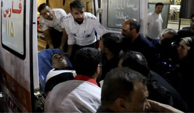 İran’ın Şiraz kentinde Şah Çerağ Türbesi’ne silahlı saldırı: 4 ölü, 8 yaralı