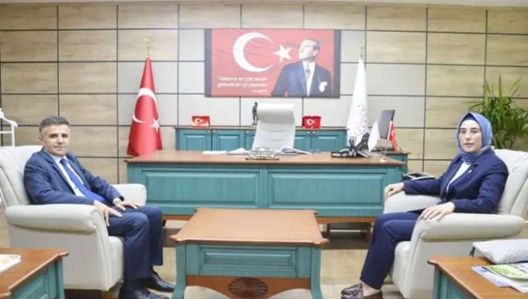 İstenmeyen müdüre ‘tebrik’ ziyareti: AKP’li vekil gizledi, Milli Eğitim Müdürlüğü kaldırdı