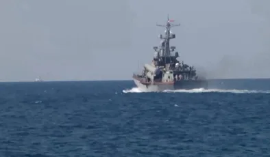 Karadeniz’de sıcak saatler: Rusya Ukrayna’ya giden kuru yük gemisine uyarı ateşi açtı