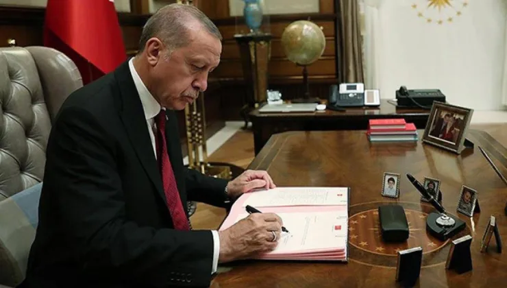 Resmi Gazete’de Yayımlandı: Erdoğan’dan Gece Yarısı Atama Kararları