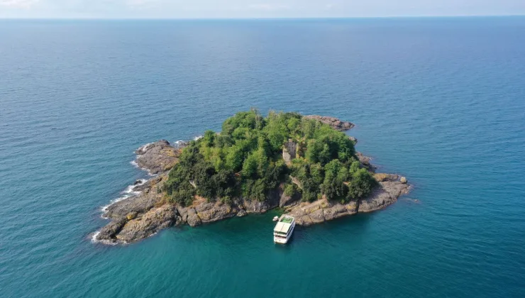 Giresun Adası yerli ve yabancı turistlerin odağında