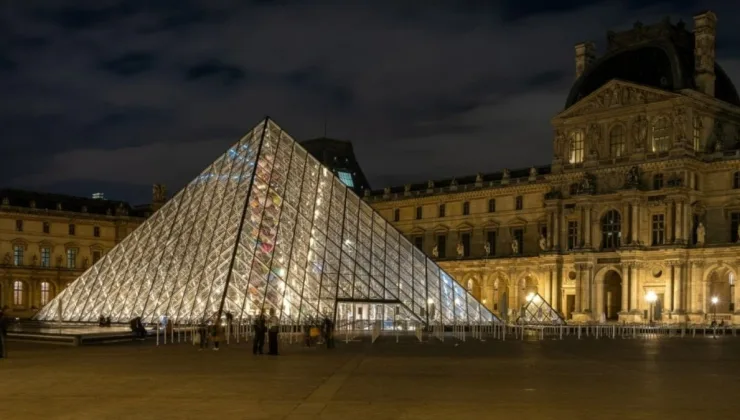 Fransa’da terör alarmı: Dünyaca ünlü Louvre Müzesi için bomba ihbarı