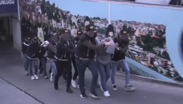 İstanbul’da polisin şehit edilmesi sonrası operasyon