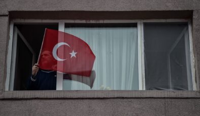 1 Türk’ün bile yaşamadığı köy ‘Turkeye’: Kapılarda ‘Ne mutlu Türküm diyene’ yazıyor