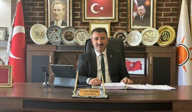 AK Parti Konak İlçe Başkanı Başdaş’tan çağrı “Konak Belediyesi’nin borç pankartını asın”
