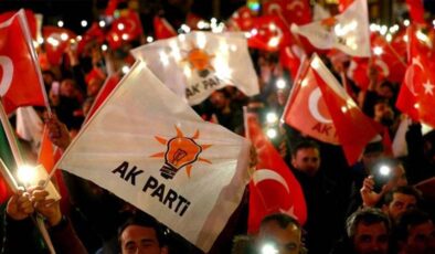 Akit yazarları: AKP, CHP’ye benzedi; müslümanlar ‘süslüman’ oldu