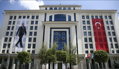 AKP’den bayram sonrası ilk gündem yeni anayasa