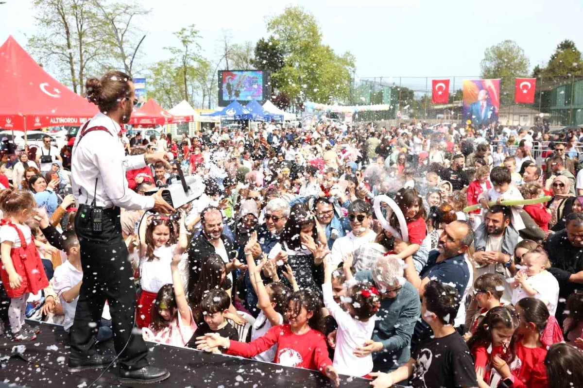 Altınordu Belediyesi 23 Nisan kutlamalarını sürdürdü