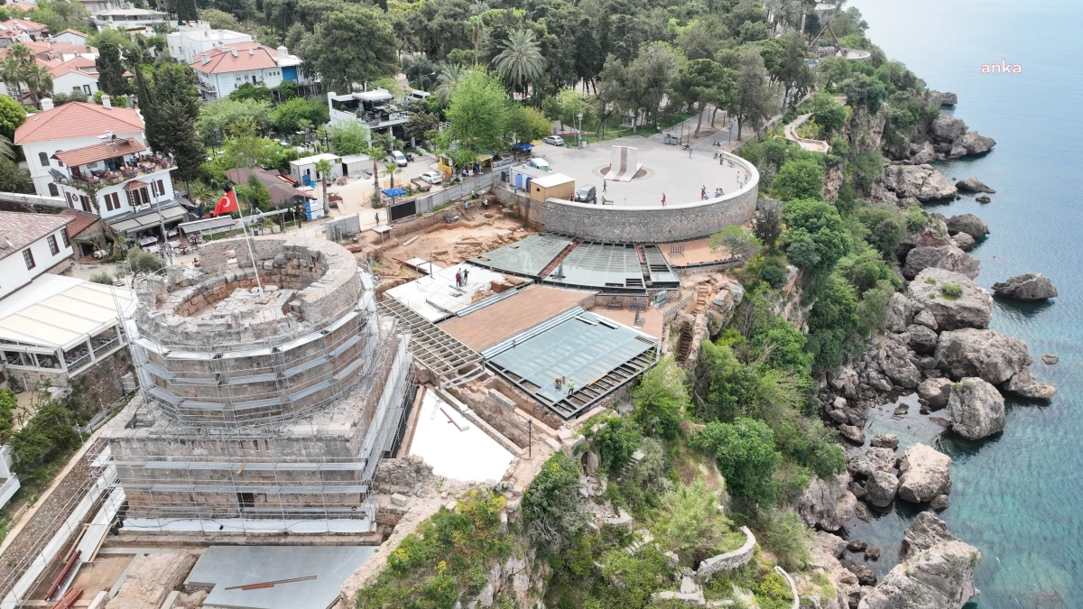 Antalya Hıdırlık Kulesi’nde Arkeolojik Kazı ve Restorasyon Çalışmaları Devam Ediyor
