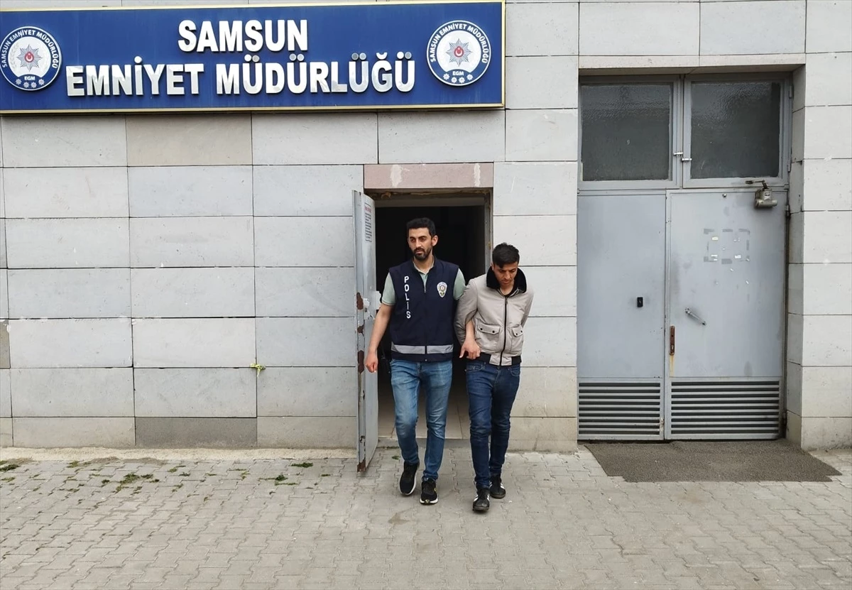 Samsun’da Polis Olarak Tanıtıp Dolandıran Şüpheli Yakalandı