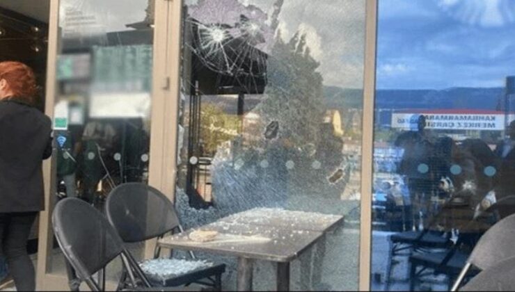 Starbucks’a Pompalı Tüfekli Saldırı