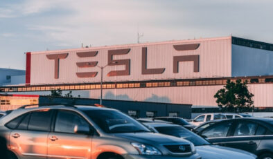 Tesla, 2 ülkede çok sayıda çalışanı işten çıkaracak