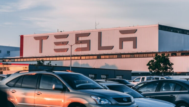 Tesla, 2 ülkede çok sayıda çalışanı işten çıkaracak