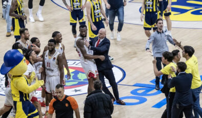 Basket maçında sahaya giren Kerim Koç sosyal medyada viral oldu