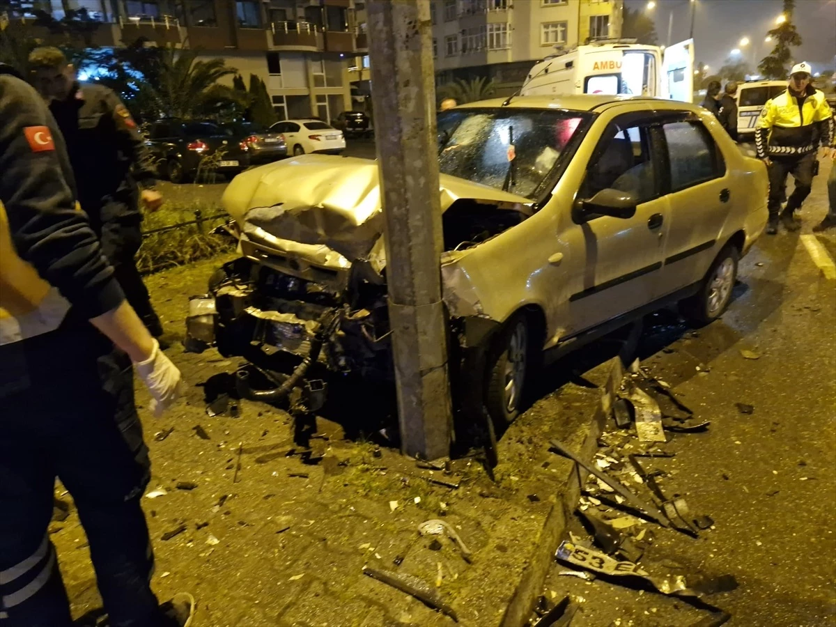 Rize’de Otomobil Kazası: 4 Yaralı