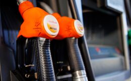 Akaryakıtta gece yarısı fiyat değişti: Motorine zam geldi